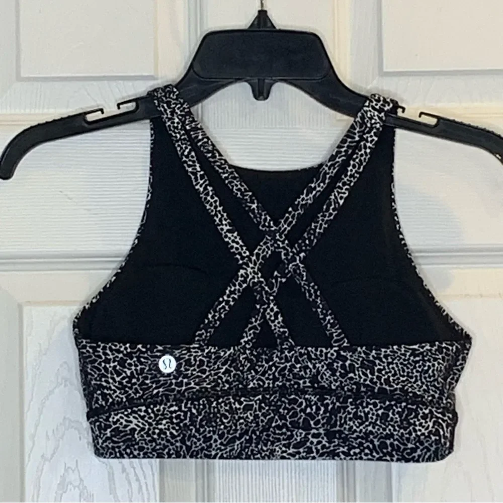 Lululemon Energy Bra *High Neck Polar Shift Alpine White Black Size 6